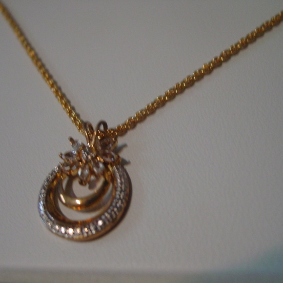 Kelly Waters Gold over Sterling Crystal Necklace - Picture 2 of 3